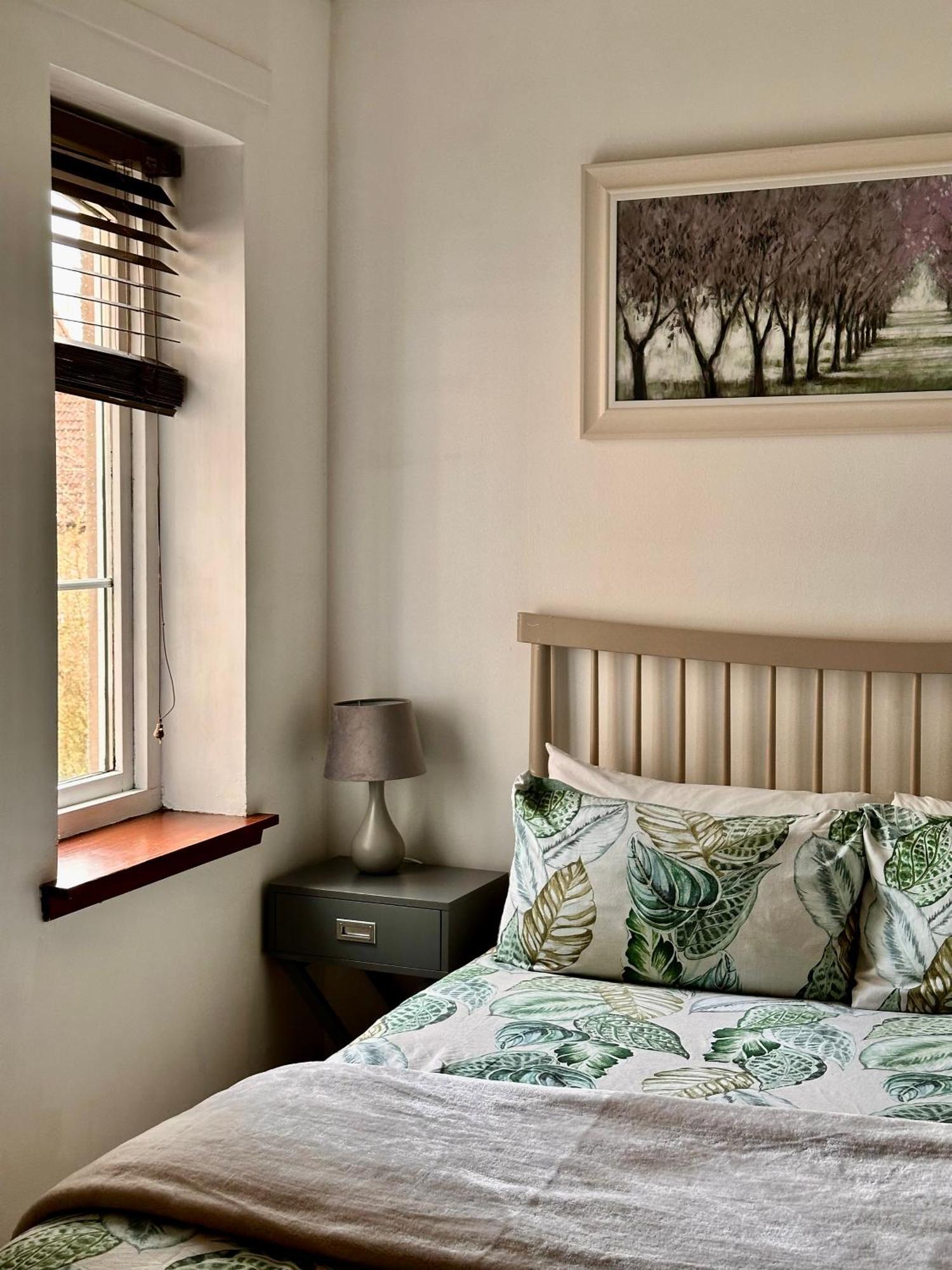 Apartment With Parking, Close To The Raigmore Hospital อินเวอร์เนส ภายนอก รูปภาพ